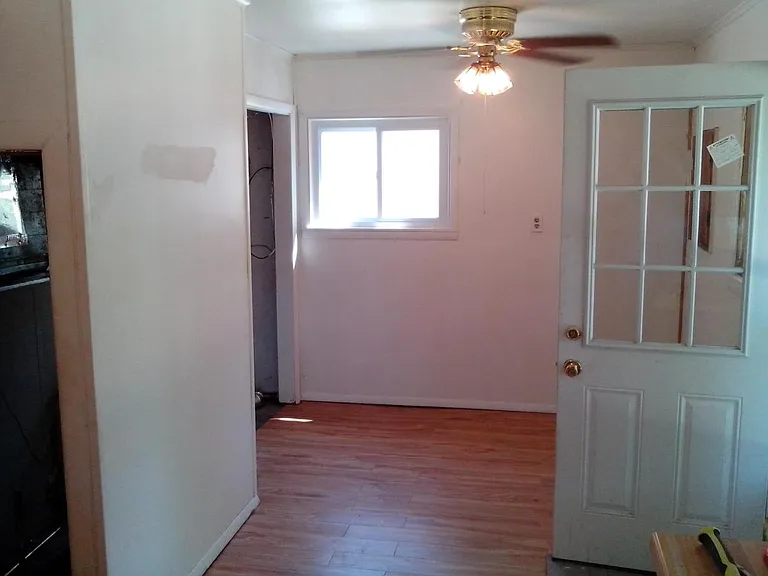 31450 Alcona Ct — Photo 9
