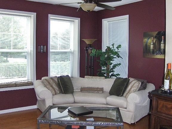 4th image of 132 W Johnson St Unit 101