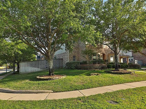 OVERSIZED CORNER LOT WITH MATURE TREES
