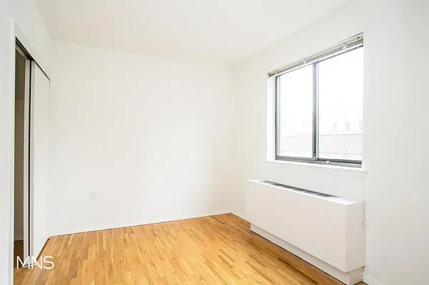 Rented by MNS Marketing | media 29