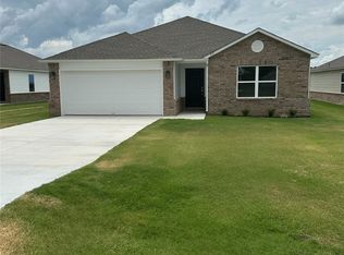 713 N Redbud Ave, Beggs, OK 74421