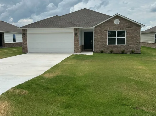 713 N Redbud Ave, Beggs, OK 74421