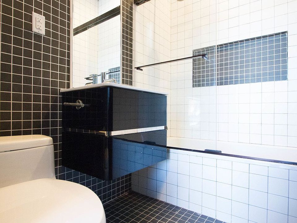 1st image of 1815 Eastern Pkwy #1R