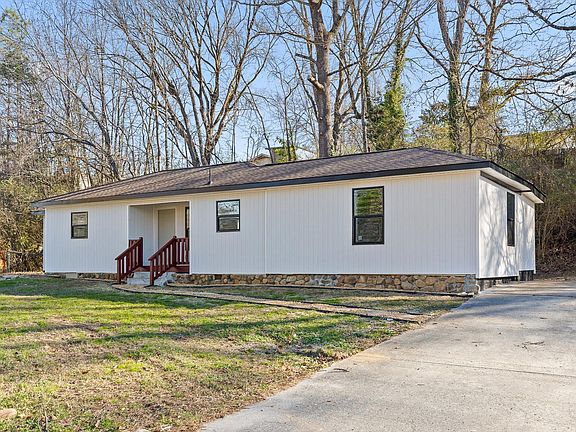 4th image of 4210 Davis Ln