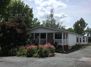 7071 Elizabethtown Rd, Manheim, PA 17545