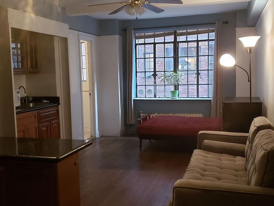 1st image of 325 E 41st St APT 603