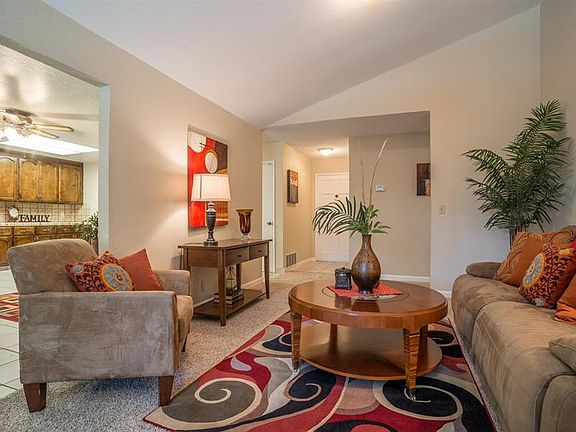 3rd image of 5126 Poston Dr