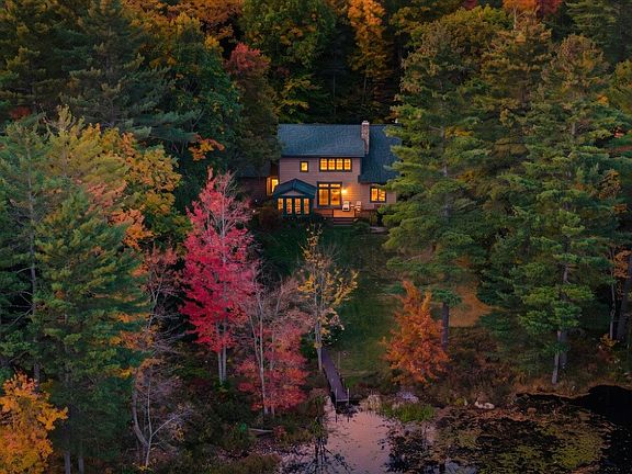 2nd image of 216 Old Forest Road