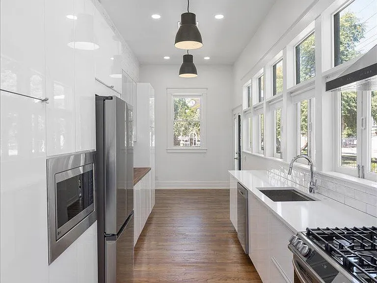 825 N 3rd Ave — Photo 33