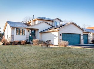 2102 135th Ln NW, Andover, MN 55304