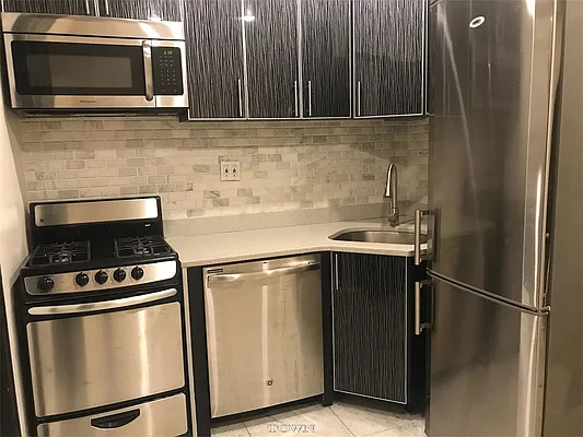 Rented by Town Residential | media 20