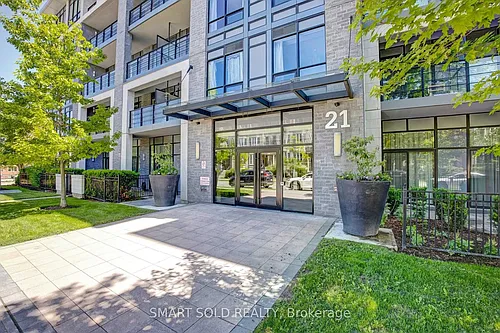 21 Clairtrell Rd #213 Photo 1