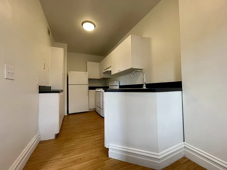 6332 N Rosebury Ave #2W — Photo 14