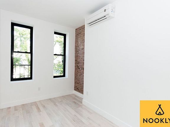 3rd image of 319 Menahan St #2B
