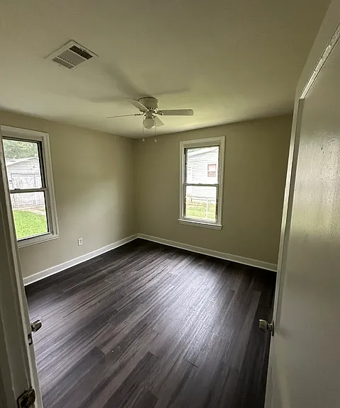 5154 Bradley St — Photo 5