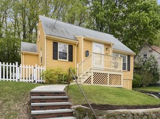 616 Poplar St, Roslindale, MA 02131