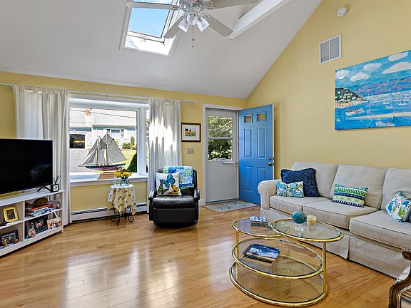 2nd image of 111 Westwind Circle