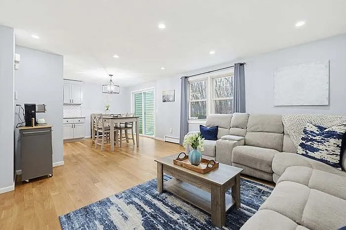 33 Santoro Rd — Photo 16