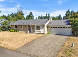 9632 Pinedrop Dr SE, Lacey, WA 98513