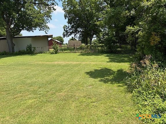 2nd image of 880 County Road 311