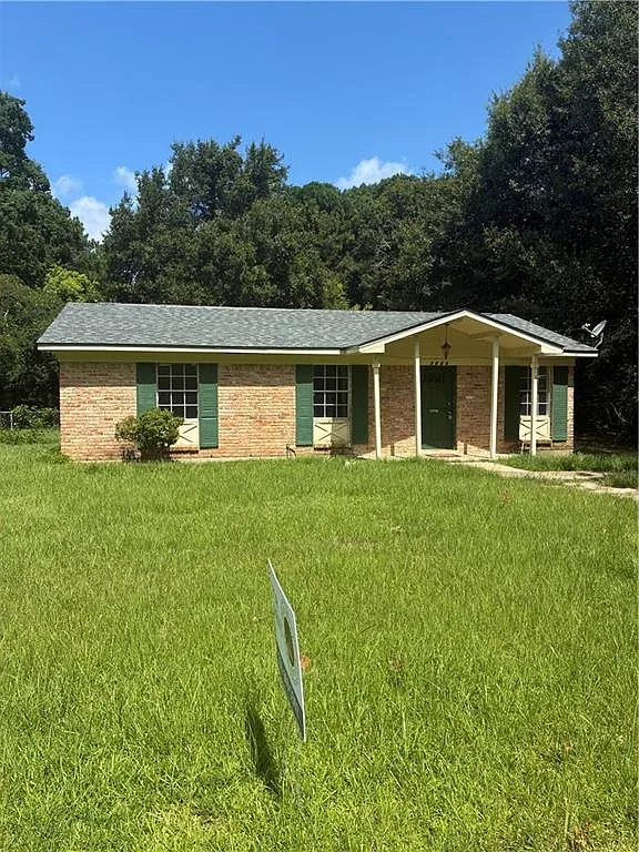3 bed, 1.0 bath, 1000 sqft, $1,400 — Photo 1