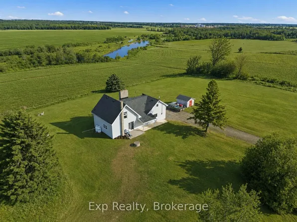 1449 Bridge St W, Greater Napanee, ON K7R 3L1