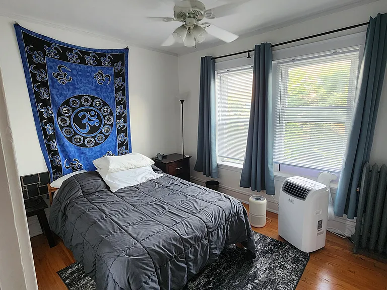 2010 W Leland Ave #3 — Photo 5