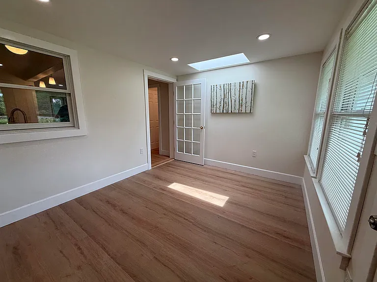 6 Griffin Ave #A — Photo 6