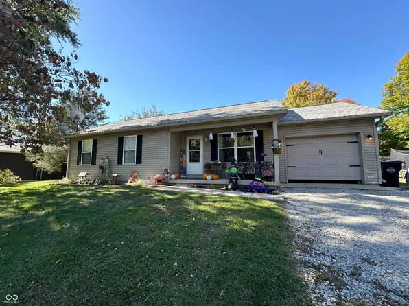 205 Jefferson Valley, Coatesville, IN 46121