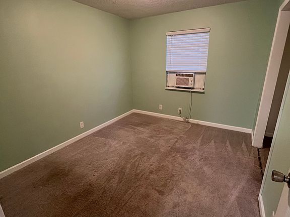 5th image of 1307 Olive St
