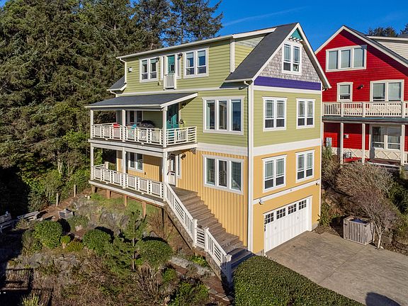 5th image of 2459 SW Anemone Ave