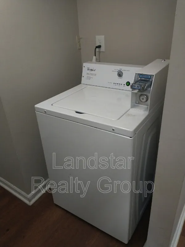 1 bed, 1.0 bath, 650 sqft, $825 — Photo 3