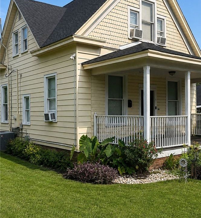1st image of 307 Mitchell St