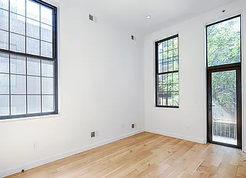 Rented by BARNES New York