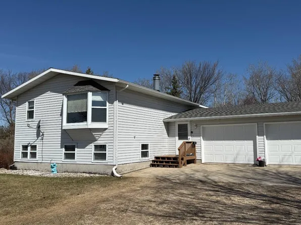 22532 330th Ave, Badger, MN 56714