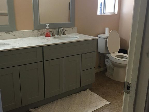 2nd image of 850 Malaga Pl