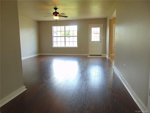 4th image of 510 NW 8th St