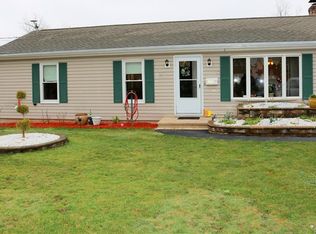 256 Middlefield St, Middletown, CT 06457