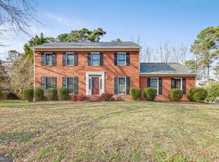 4365 Burnleigh Chas NE, Roswell, GA 30075