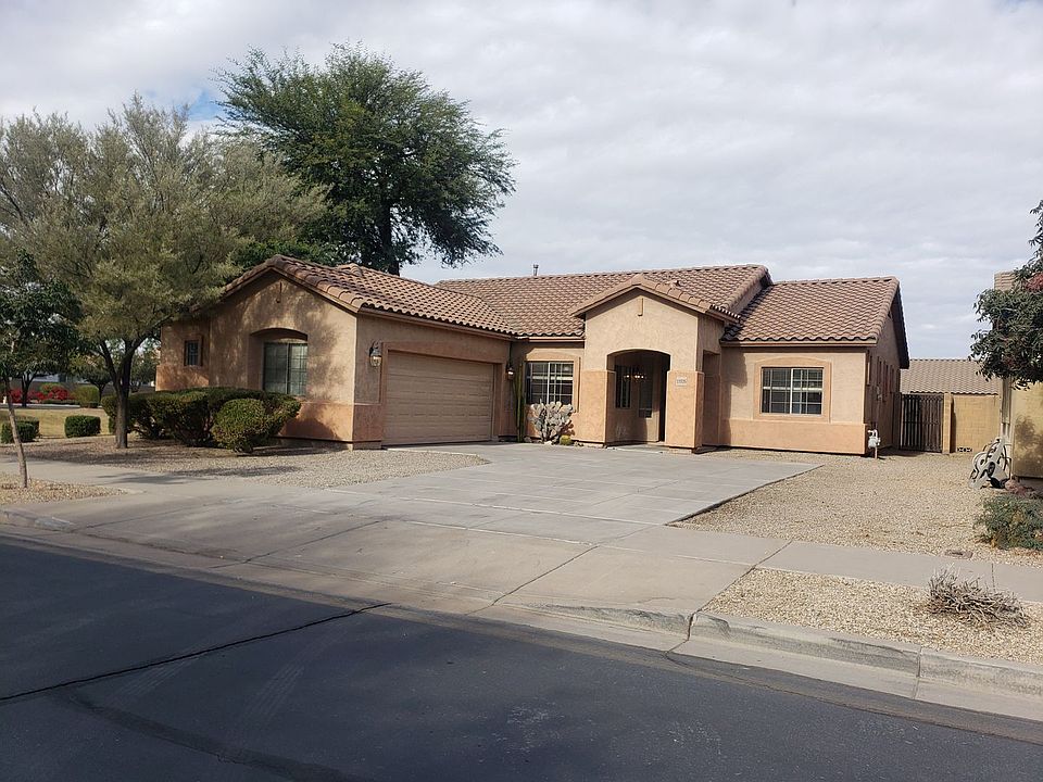 1st image of 19326 E Carriage Way