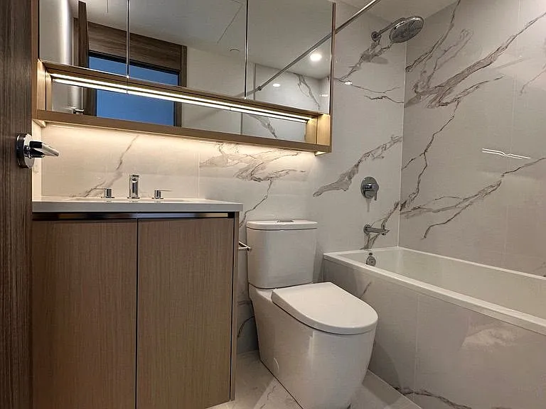 18 Esther Shiner Blvd #3303 — Photo 17
