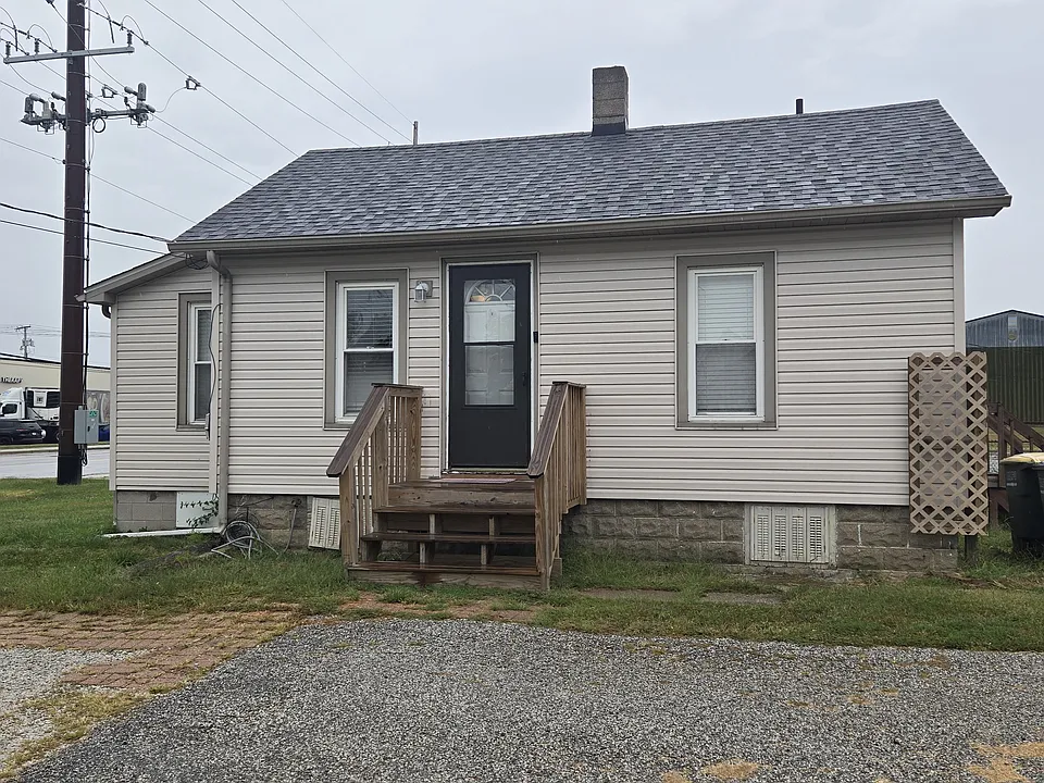 2502 Roosevelt Rd