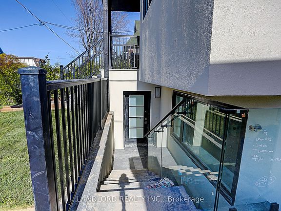5th image of 71 Livingstone Ave