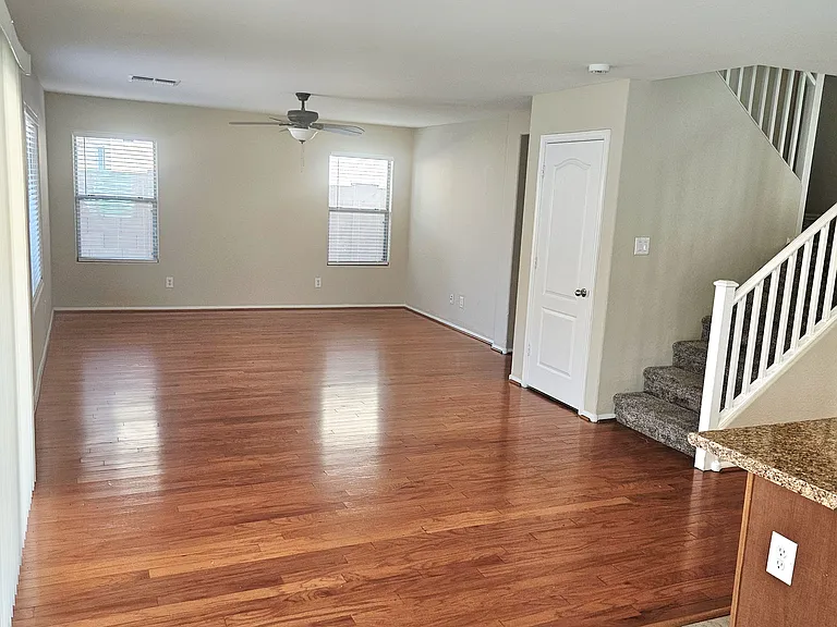 7564 W Charter Oak Rd — Photo 17
