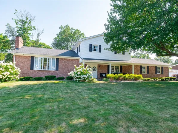 99 Forest Dr, Beaver, PA 15009