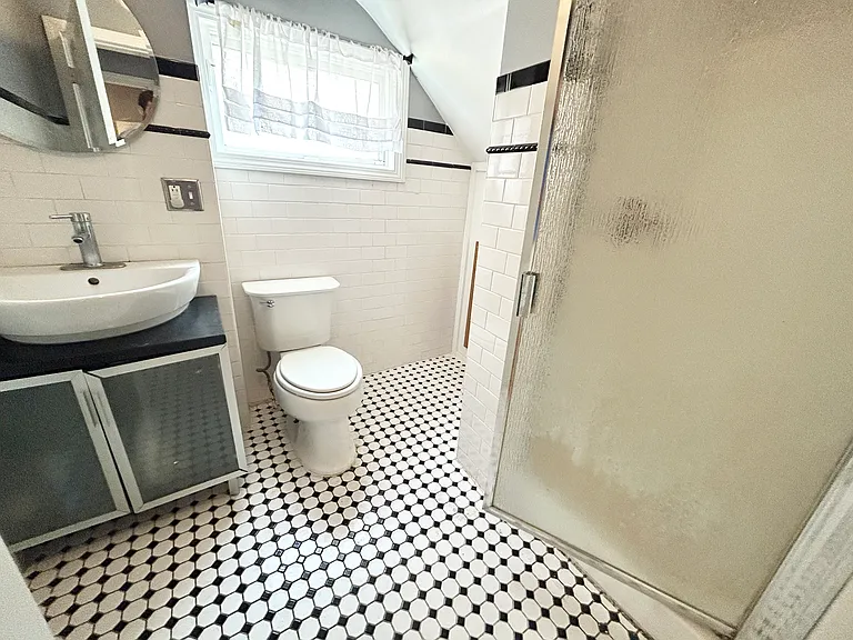 14 Batchelder St #1L — Photo 7