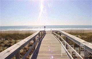 4th image of 201 N Fort Fisher Boulevard #B