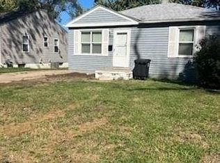 5914 Sahler St, Omaha, NE 68104