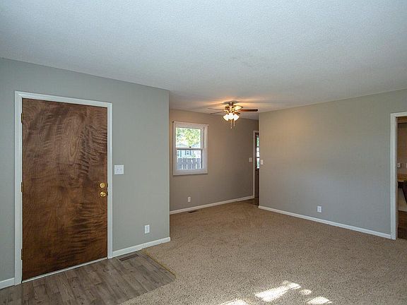 4th image of 4420 Gertie Ave