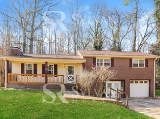 6694 Redwood Dr, Douglasville, GA 30135
